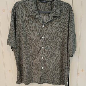 NWT Kenneth Cole Camp Shirt